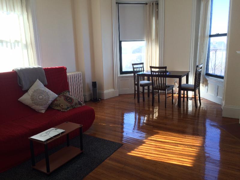 504 Beacon St, Back Bay