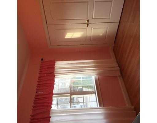 661 Bennington St, East Boston