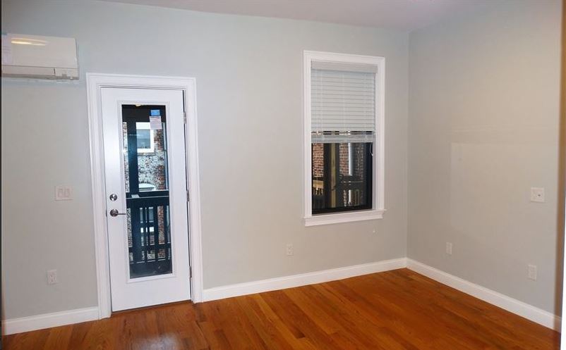 26 Chelsea St, East Boston