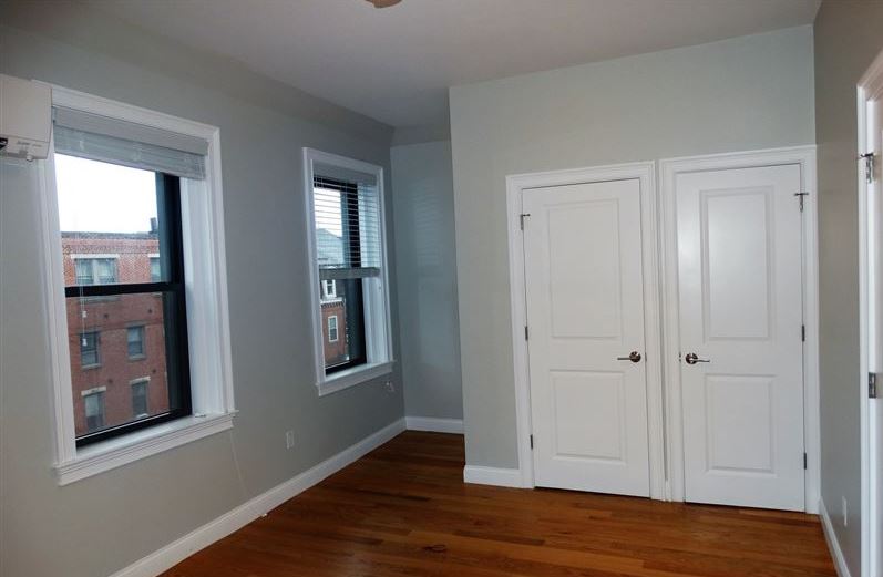 26 Chelsea St, East Boston