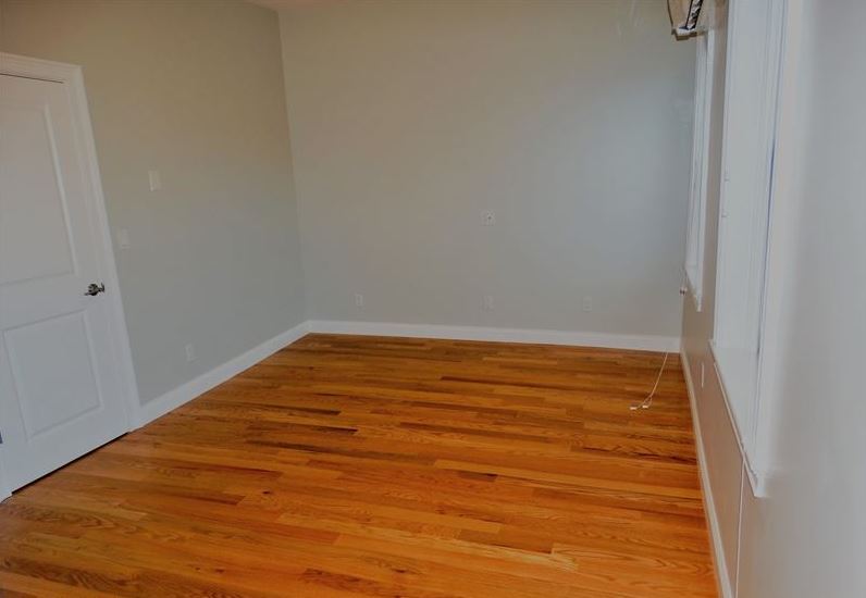 26 Chelsea St, East Boston