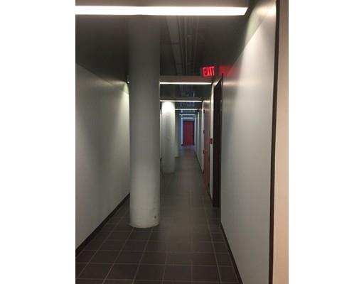 61 Brookline Ave, Fenway