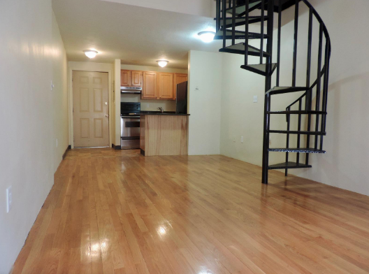 385 Dorchester St, South Boston