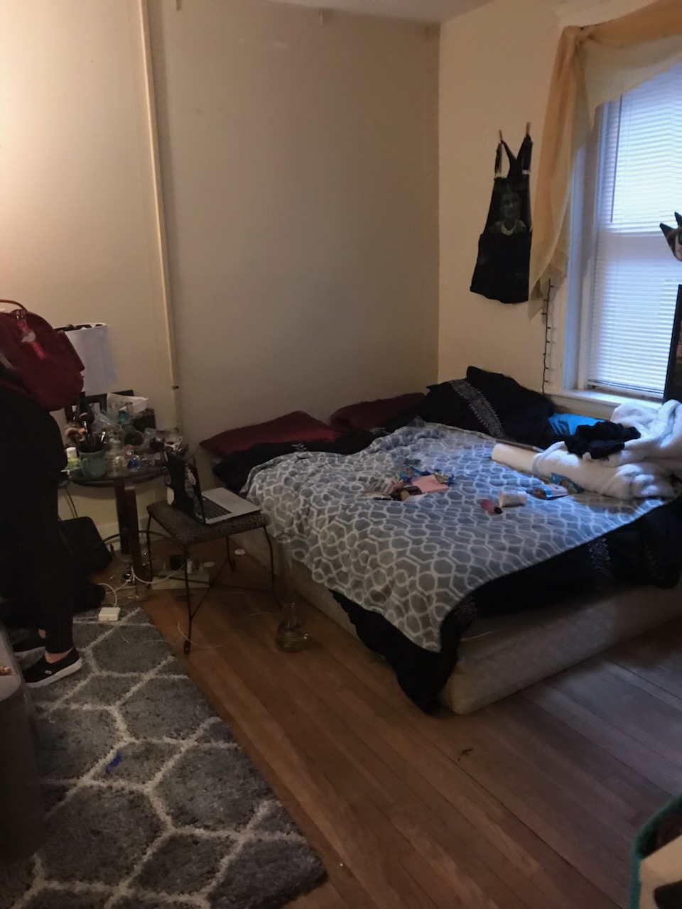 https://ygl-photos.s3.us-west-004.backblazeb2.com/75O5c9bcb7963592.jpg