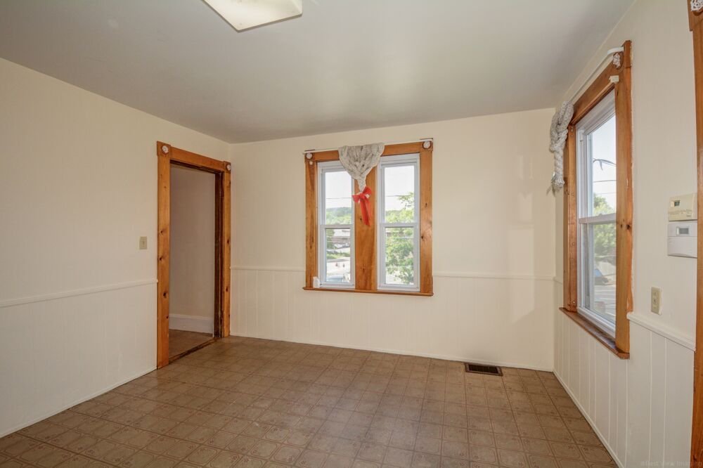 48 South St, Waltham