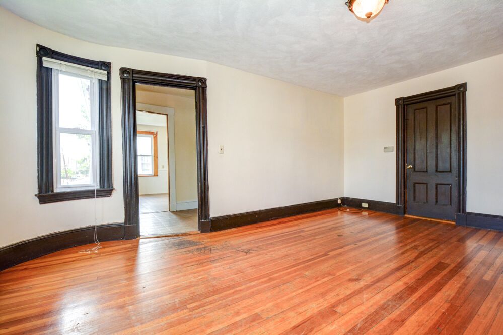 48 South St, Waltham