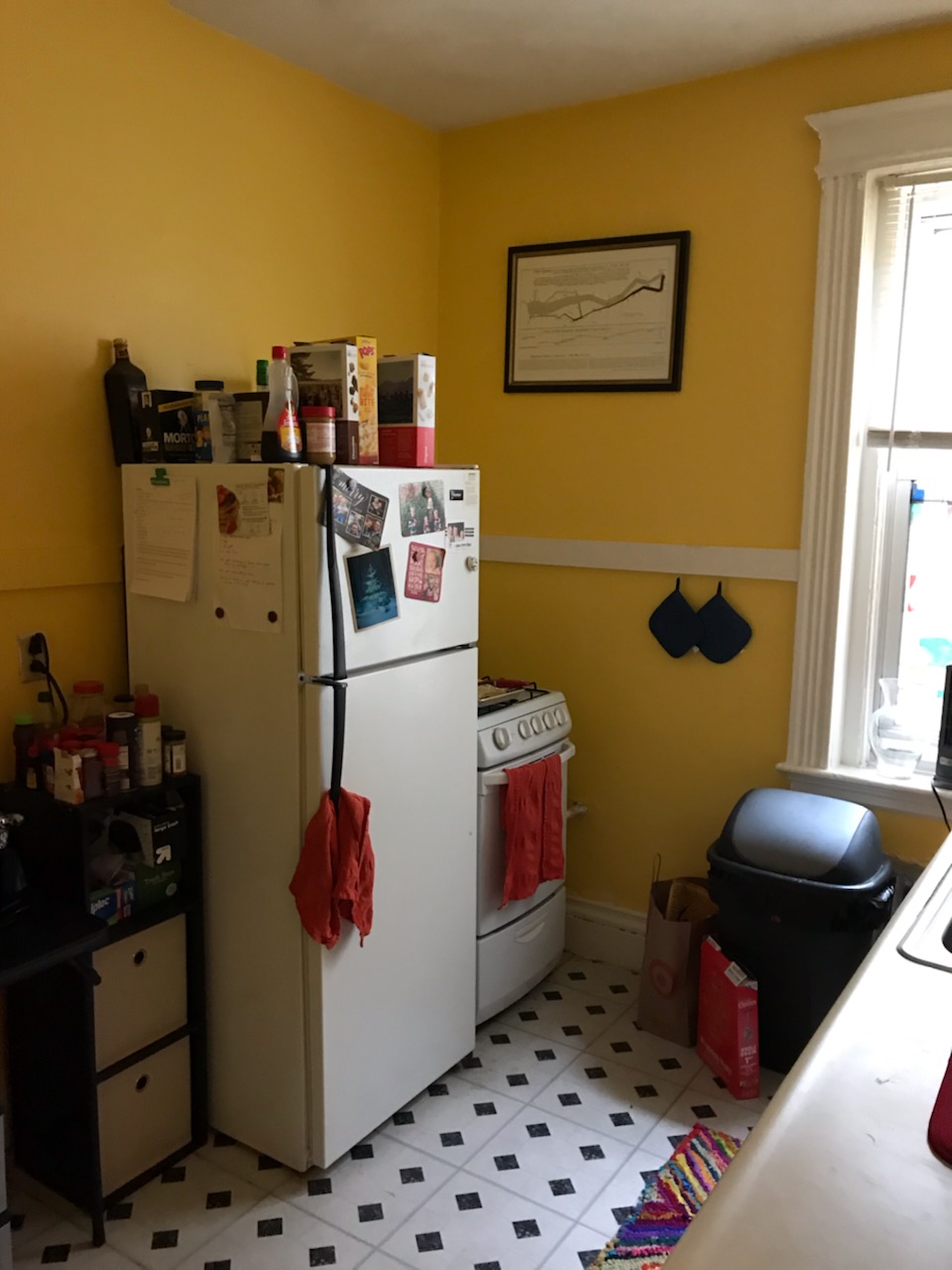 Photo 4 of 28 Queensberry St. Unit 11