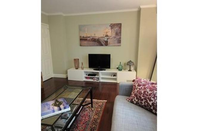 6 Whittier Pl, West End