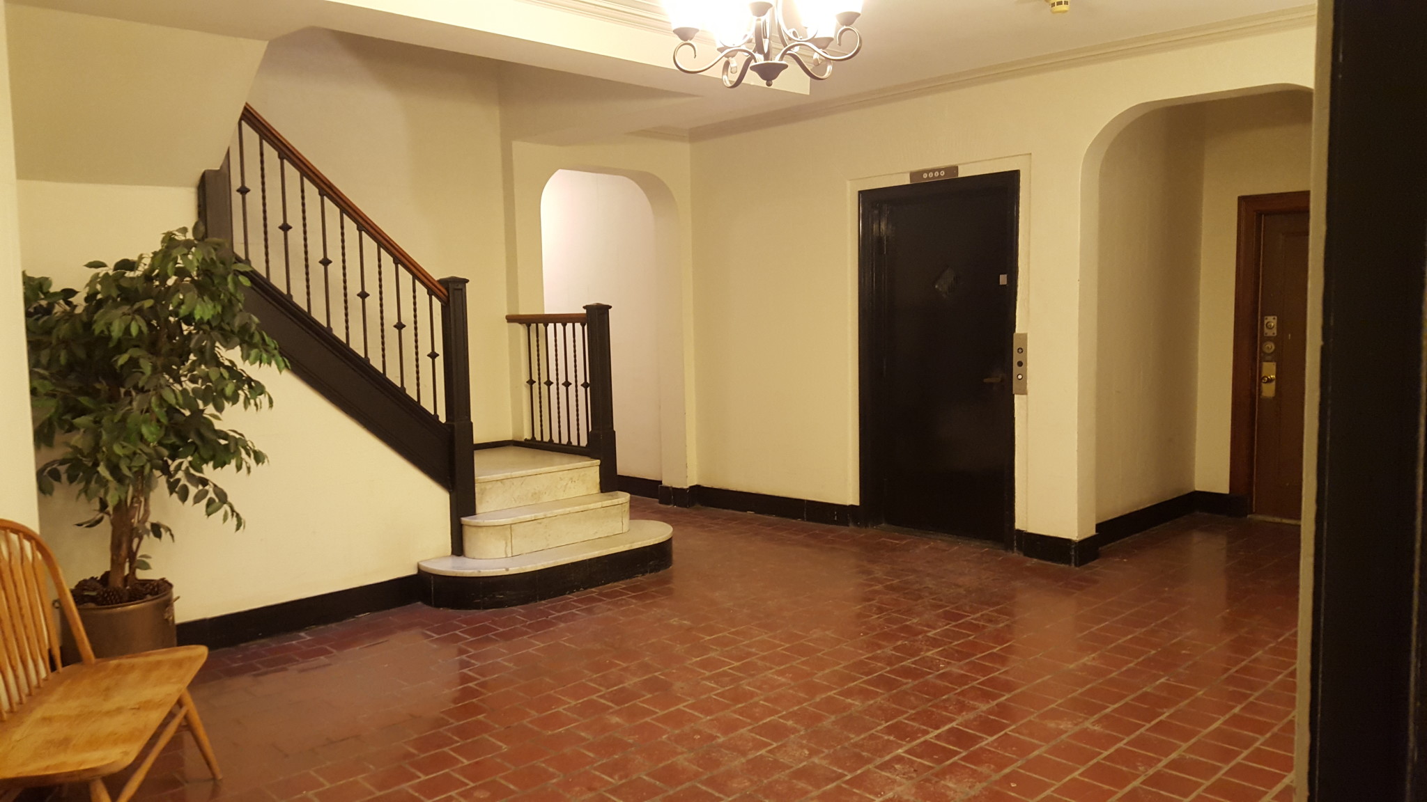 90 Kilsyth Rd, Brighton