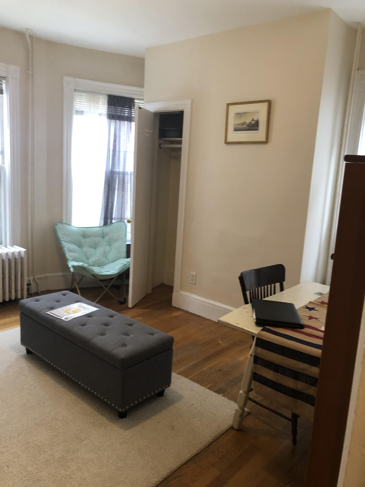 37 Harvard St, Central Village