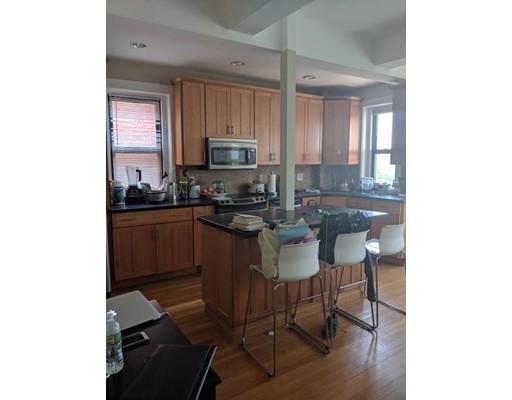 2 bed, 1 bath apartment for rent at 1080 Beacon St Unit 5C, Brookline — photo 3 of 15