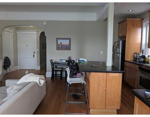 2 bed, 1 bath apartment for rent at 1080 Beacon St Unit 5C, Brookline — photo 4 of 15