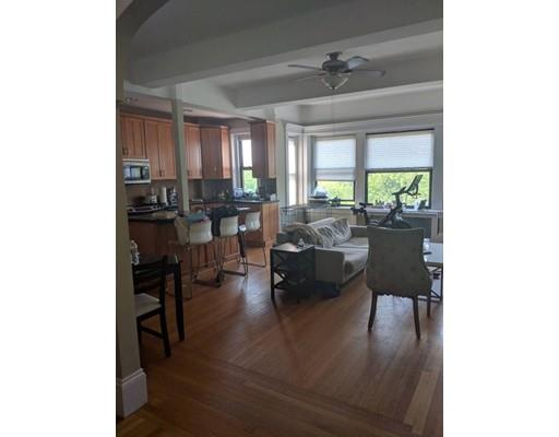 2 bed, 1 bath apartment for rent at 1080 Beacon St Unit 5C, Brookline — photo 5 of 15