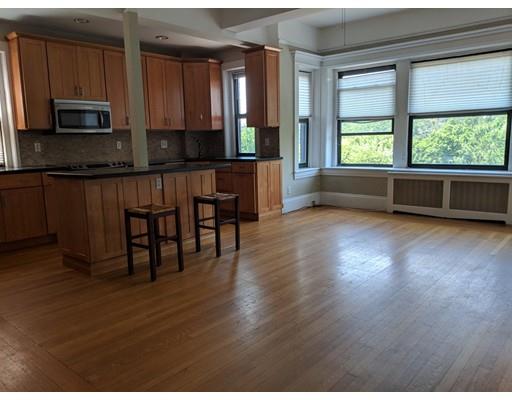 2 bed, 1 bath apartment for rent at 1080 Beacon St Unit 5C, Brookline — photo 15 of 15