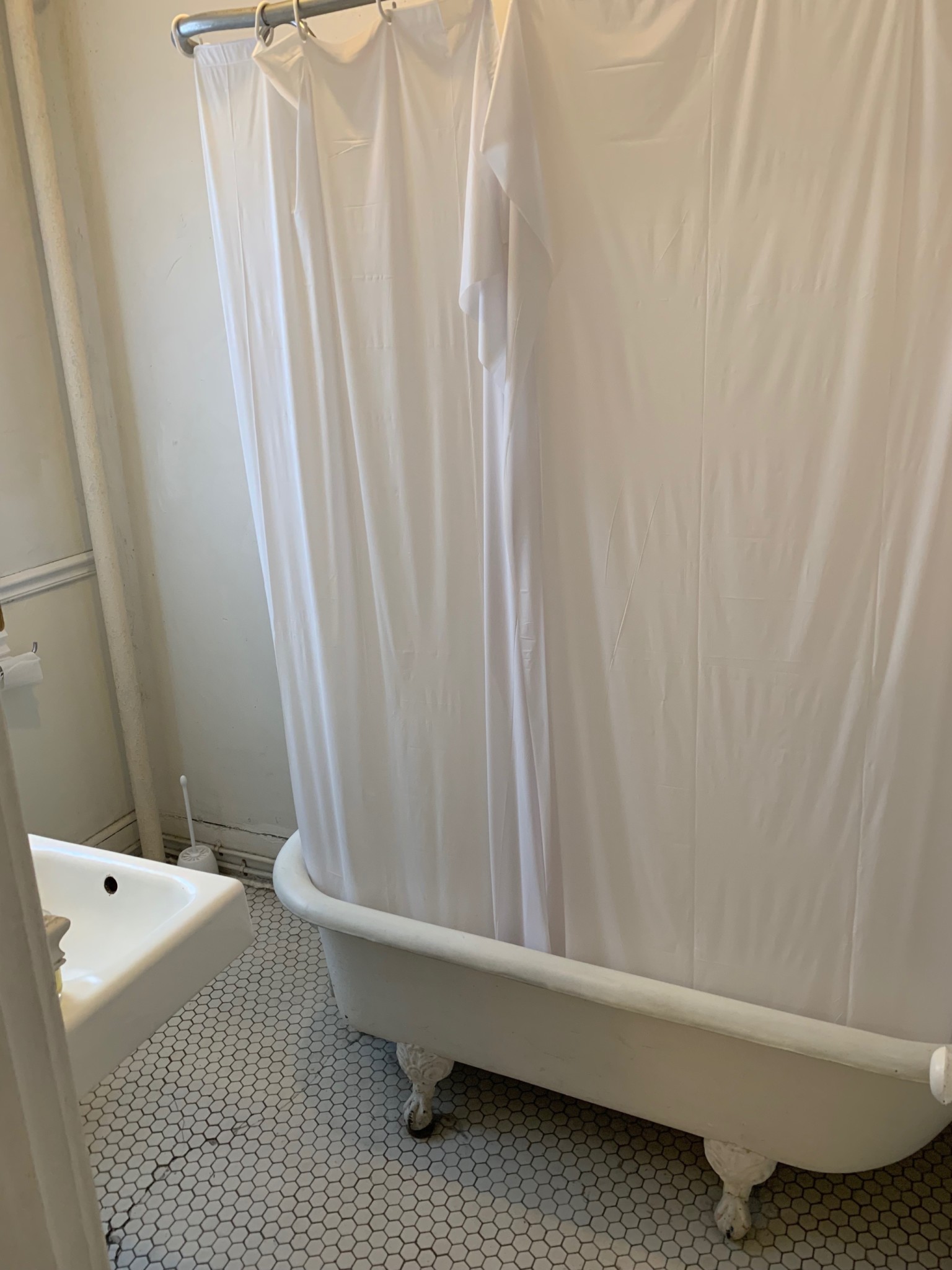 1 bed, 1 bath apartment for rent at 59 Burbank St Unit 21, Fenway — photo 8 of 9