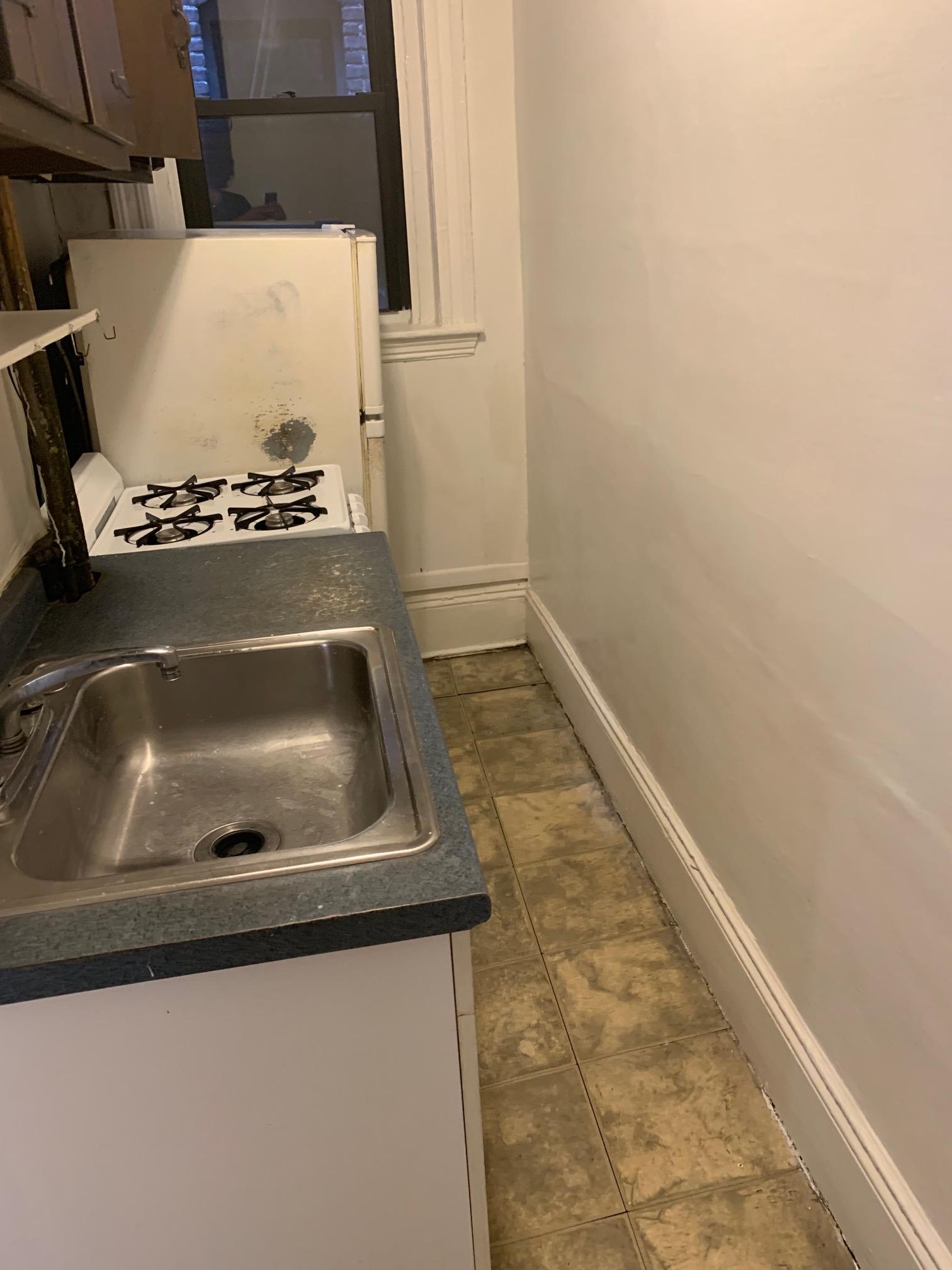 2 bed, 1 bath apartment for rent at 55 Burbank St Unit 5, Fenway — photo 3 of 12