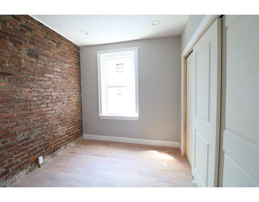 4 bed, 2 bath apartment for rent at 422 Hanover St Unit 5, North End — photo 9 of 12