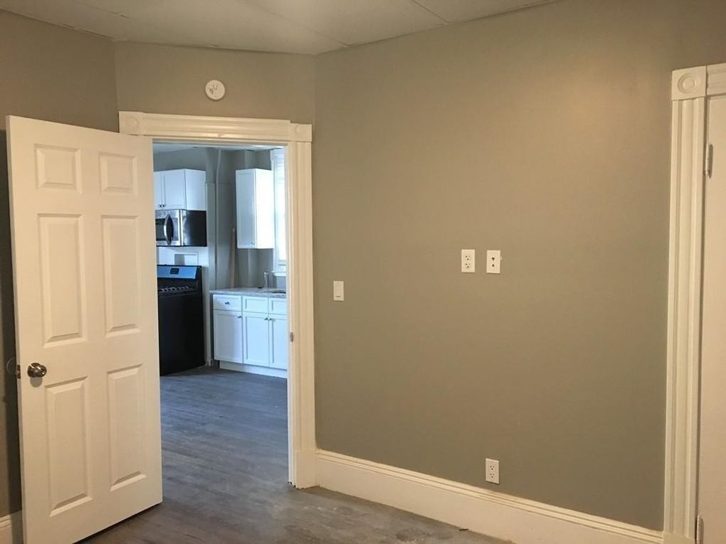 346 Chelsea St, East Boston