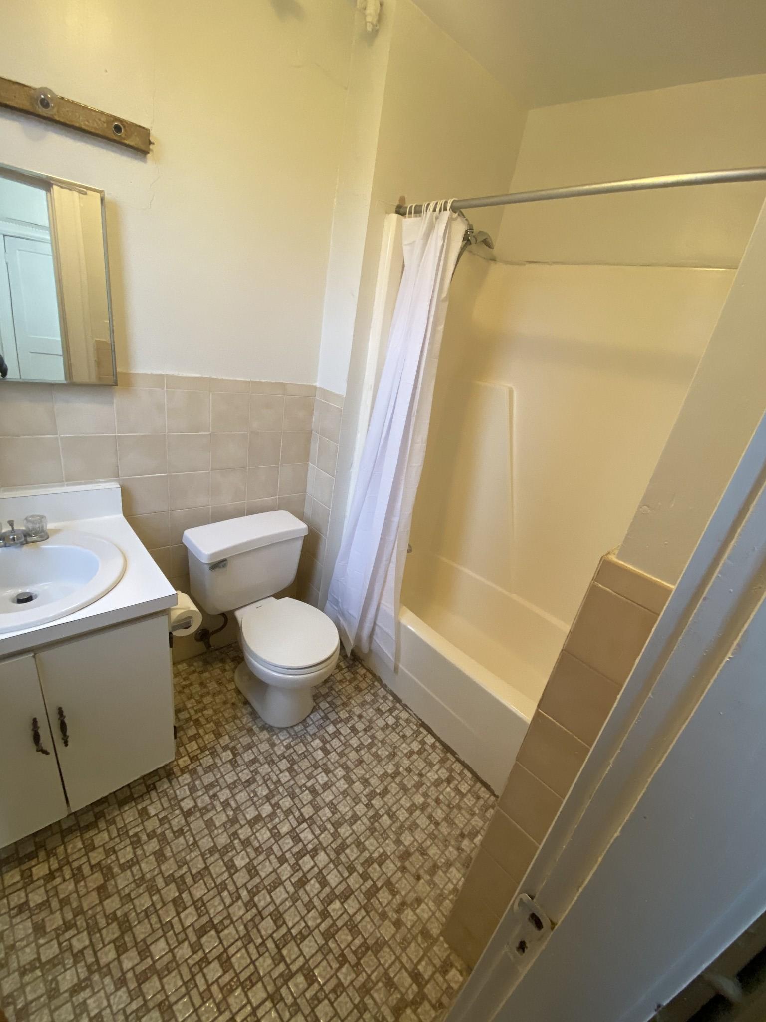 Studio bed, 1 bath apartment for rent at 59 Burbank St Unit 19, Fenway — photo 4 of 4