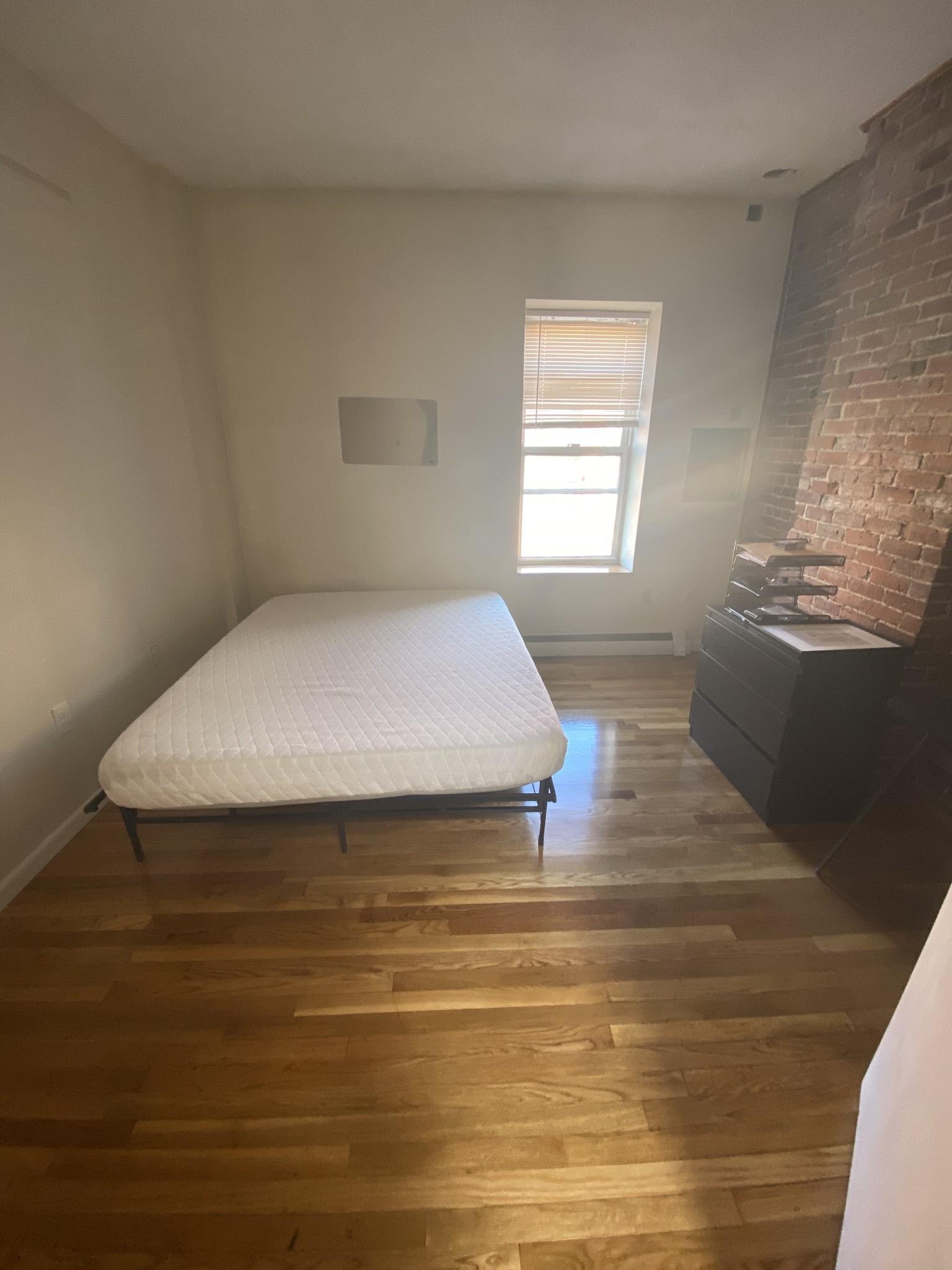 4 bed, 1 bath apartment for rent at 618 Columbus Ave Unit 4, South End — photo 14 of 23