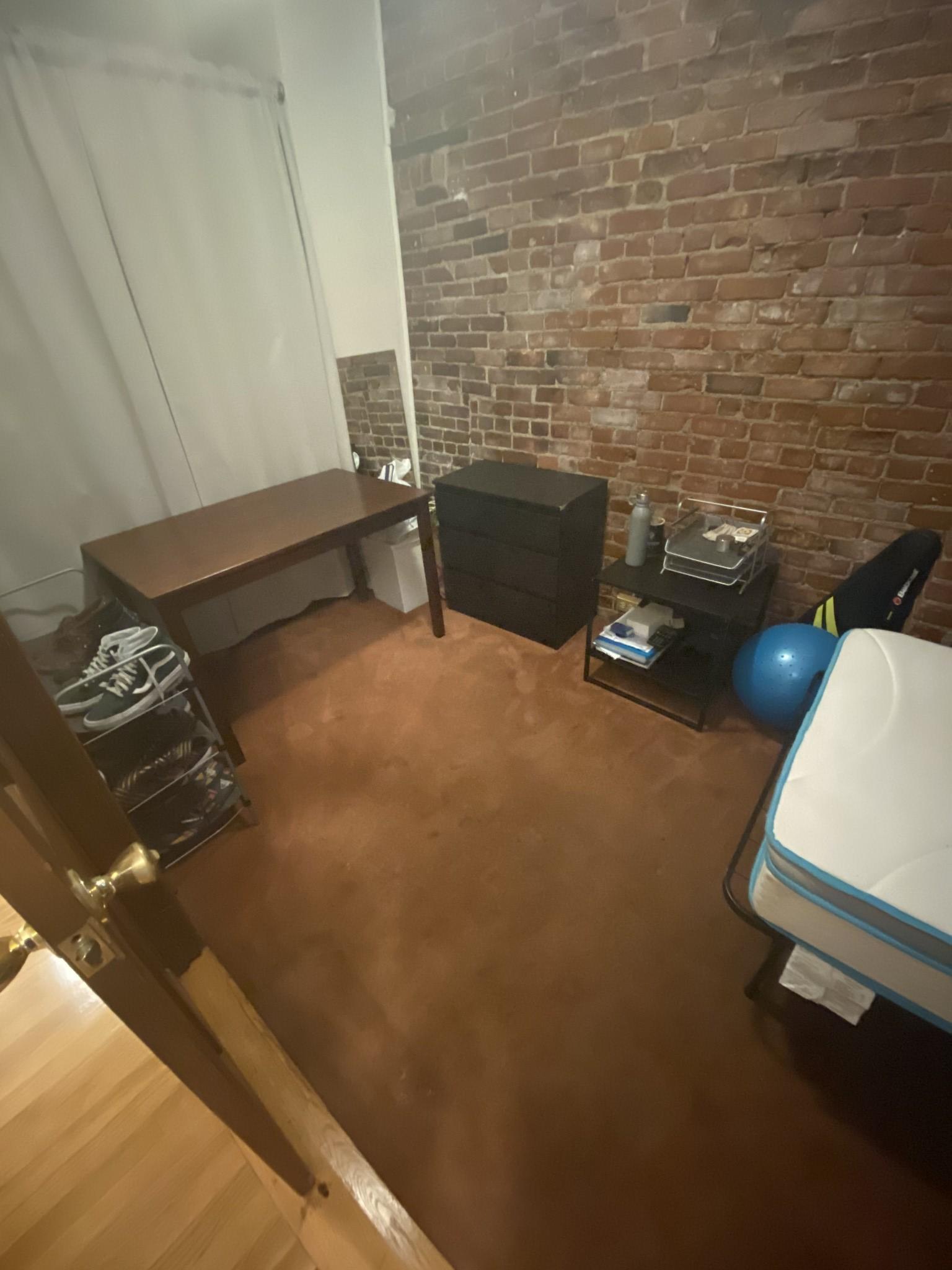 4 bed, 1 bath apartment for rent at 618 Columbus Ave Unit 4, South End — photo 12 of 23