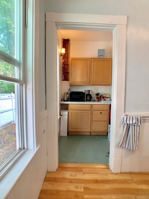 5 bed, 2 bath apartment for rent at 45 Davenport St, Porter Square — photo 3 of 16