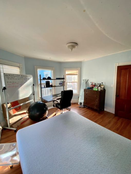 5 bed, 2 bath apartment for rent at 45 Davenport St, Porter Square — photo 11 of 16