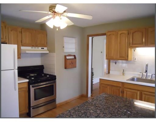 66 Simpson Ave, Tufts