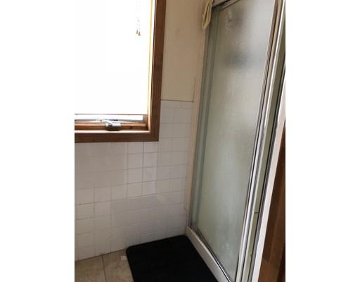 66 Simpson Ave, Tufts