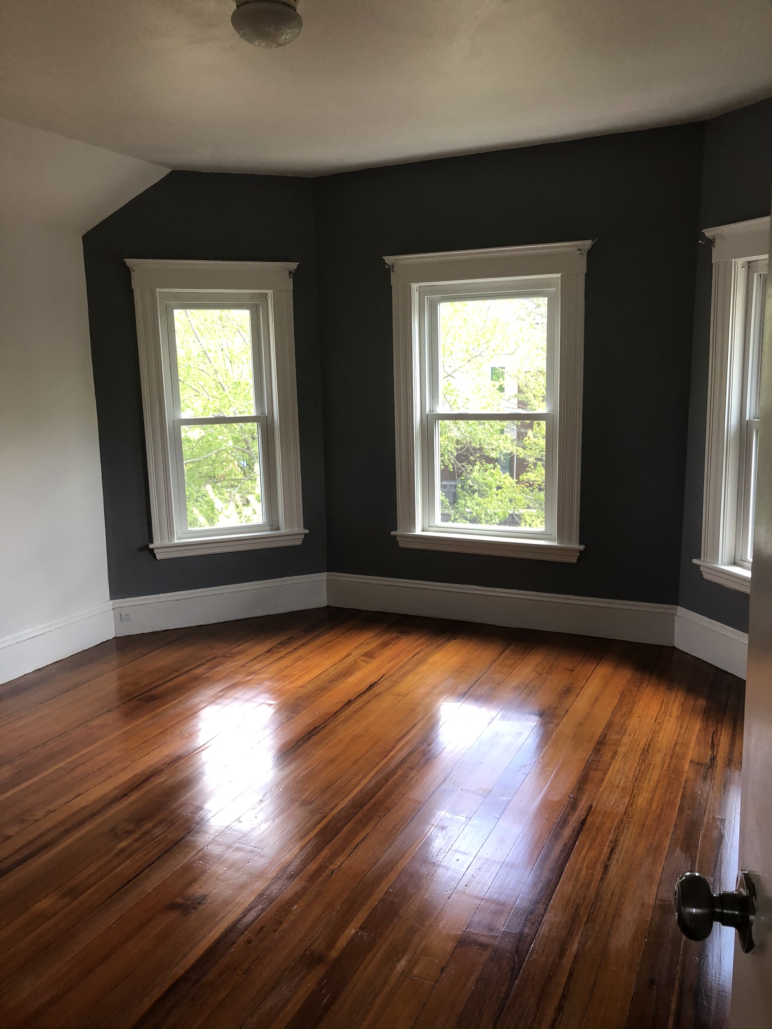 3 bed, 1.5 bath apartment for rent at 129 Larch Rd Unit 1, West Cambridge — photo 1 of 14