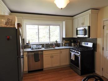 Photo 2 of 375 Prospect St. Unit 2