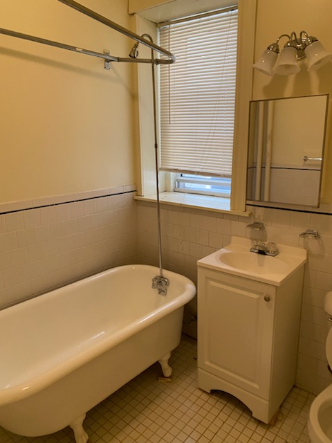 Photo 4 of 16 Queensberry St. Unit 5