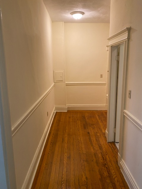 Photo 6 of 16 Queensberry St. Unit 5