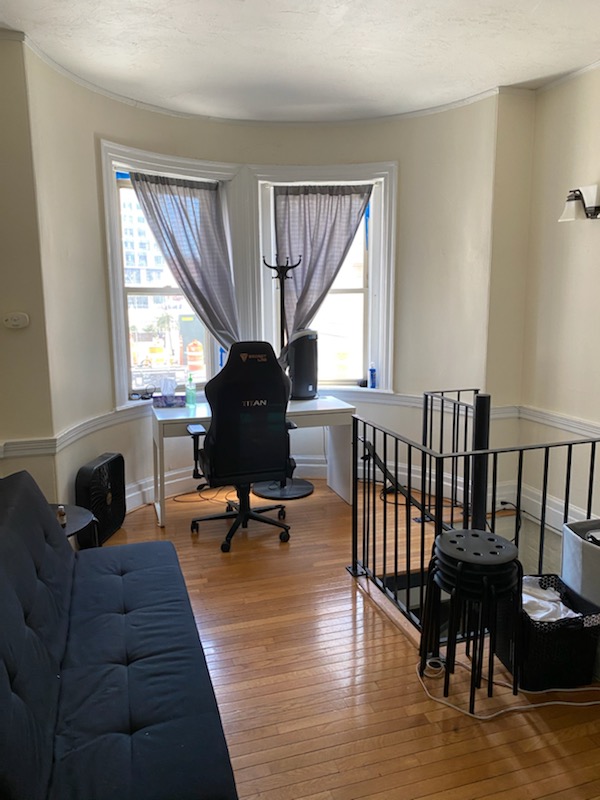 2 bed, 1 bath apartment for rent at 1 Miner St Unit 1, Fenway — photo 3 of 14