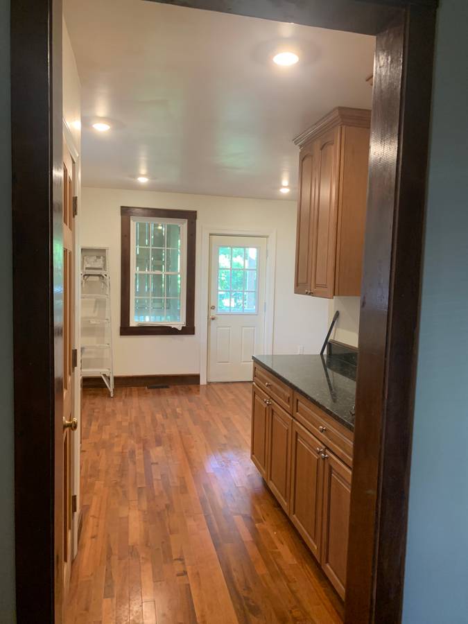 23 Indiana Ter, Newton
