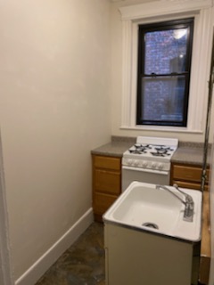 1 bed, 1 bath apartment for rent at 55 Burbank St Unit 4, Fenway — photo 5 of 14