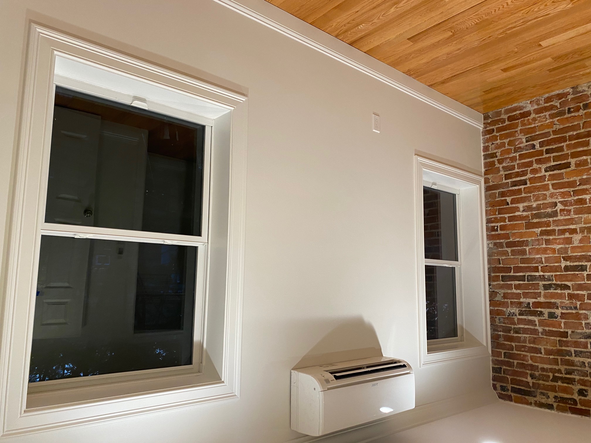 14 Pompeii St, Roxbury