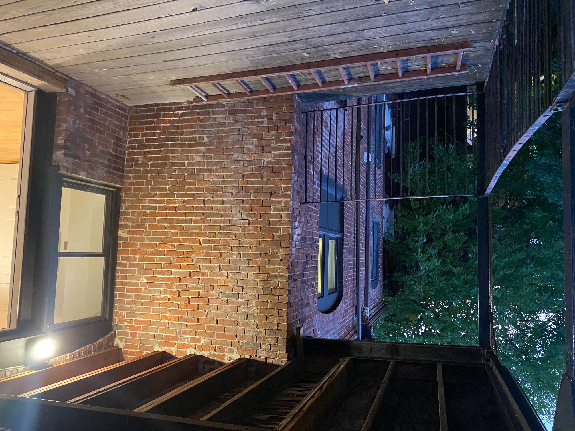 14 Pompeii St, Roxbury