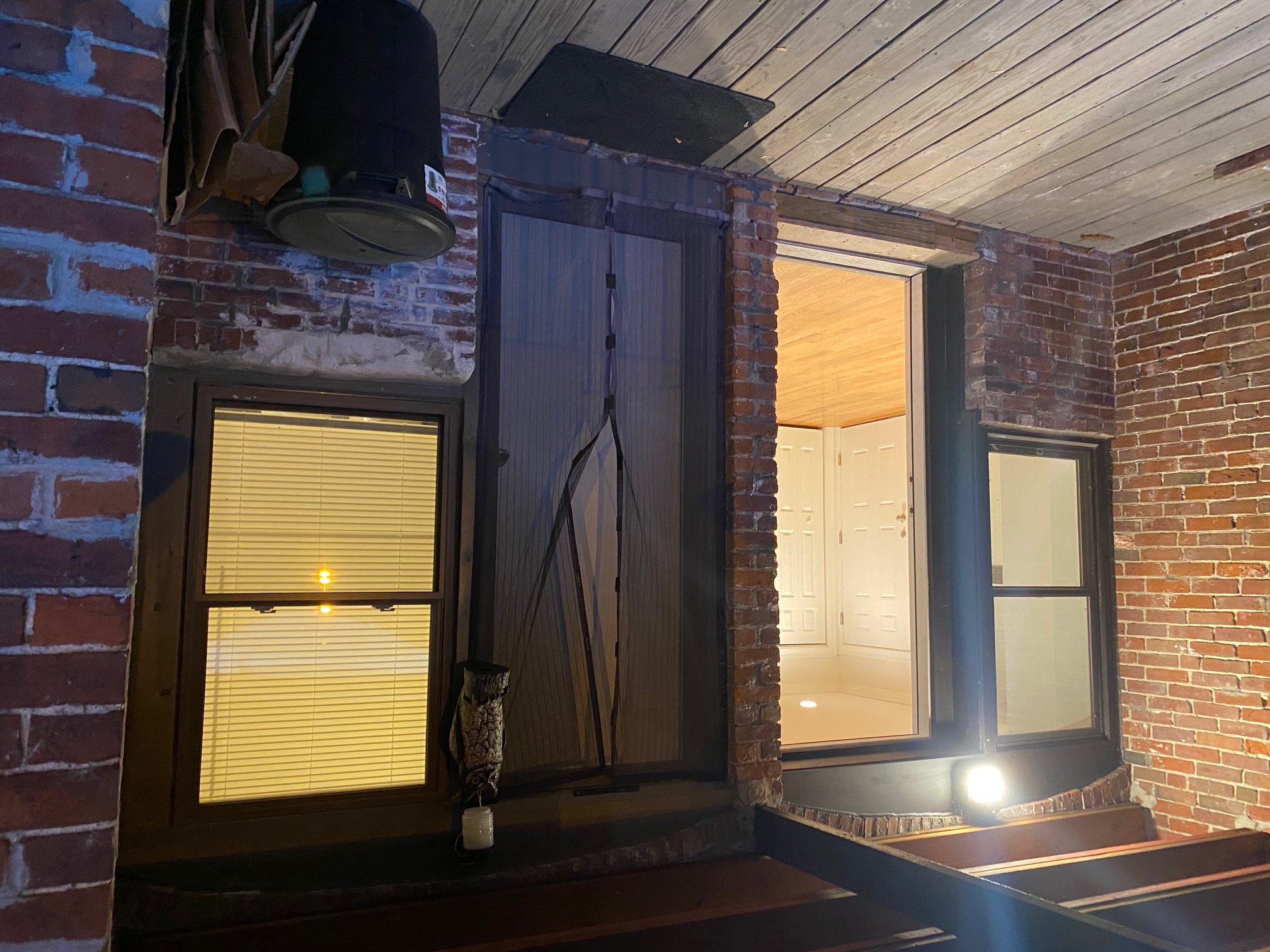 14 Pompeii St, Roxbury