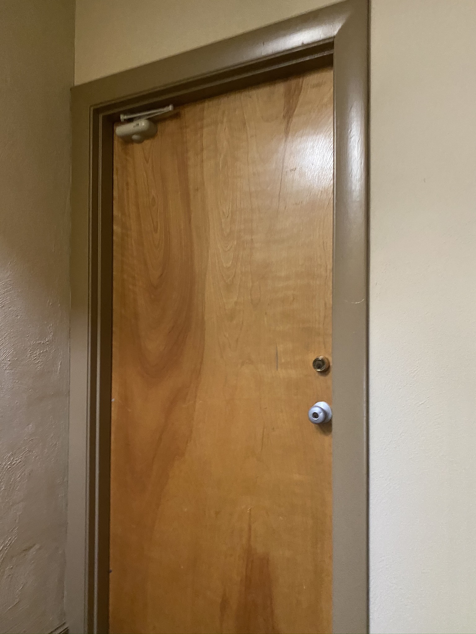 3 bed, 1 bath apartment for rent at 29 Center St Unit 2ND FLOOR, Watertown — photo 7 of 10