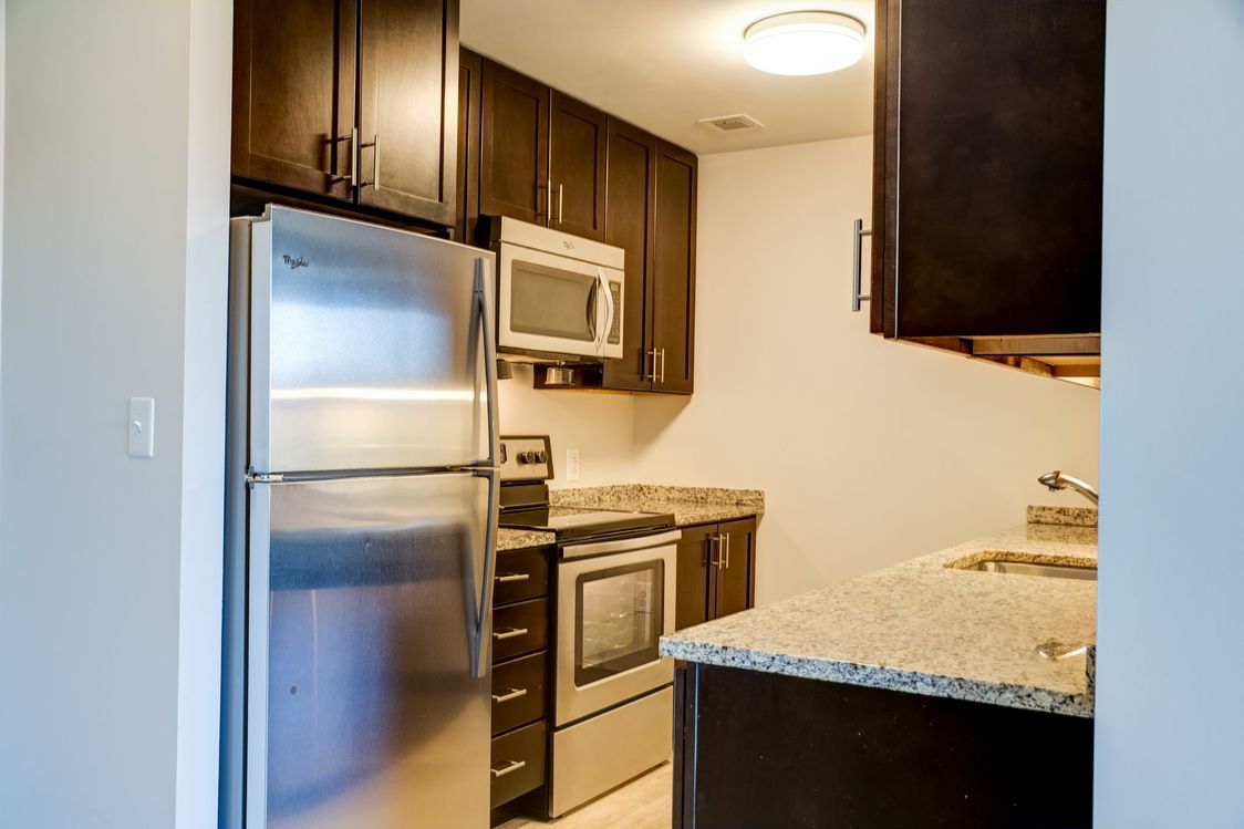 3 bed, 2 bath apartment for rent at 225 Centre St Unit 1, Jamaica Plain — photo 14 of 18