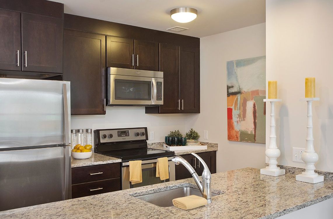 3 bed, 2 bath apartment for rent at 225 Centre St Unit 1, Jamaica Plain — photo 13 of 18