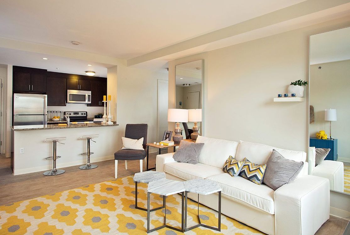 3 bed, 2 bath apartment for rent at 225 Centre St Unit 1, Jamaica Plain — photo 11 of 18