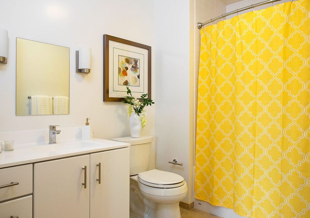 3 bed, 2 bath apartment for rent at 225 Centre St Unit 1, Jamaica Plain — photo 15 of 18