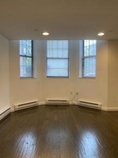 Photo 3 of 104 Queensberry St. Unit D