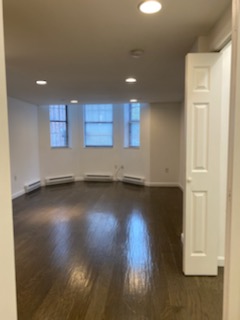 Photo 5 of 104 Queensberry St. Unit D