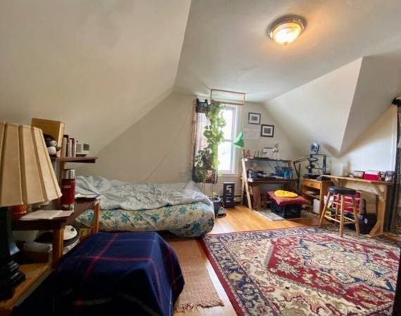 5 bed, 2 bath apartment for rent at 41 Avon St Unit 2, Spring Hill — photo 7 of 10