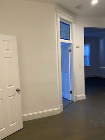 Photo 9 of 36 Queensberry St. Unit 3