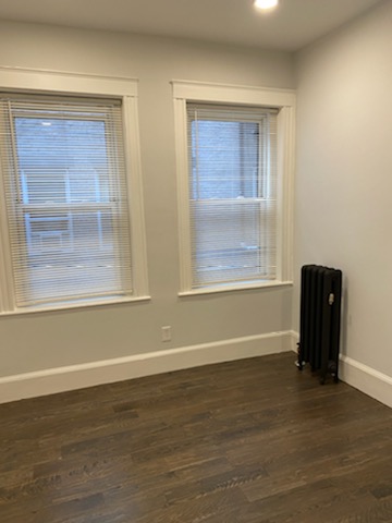 Photo 5 of 55 Queensberry St. Unit 3