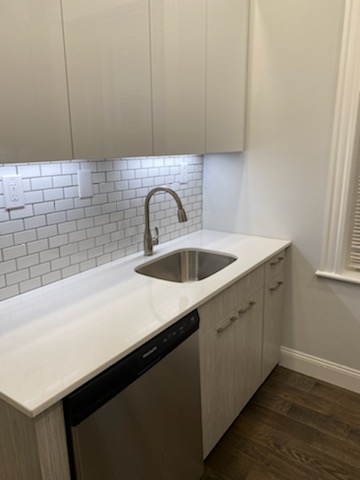 Photo 2 of 55 Queensberry St. Unit 3